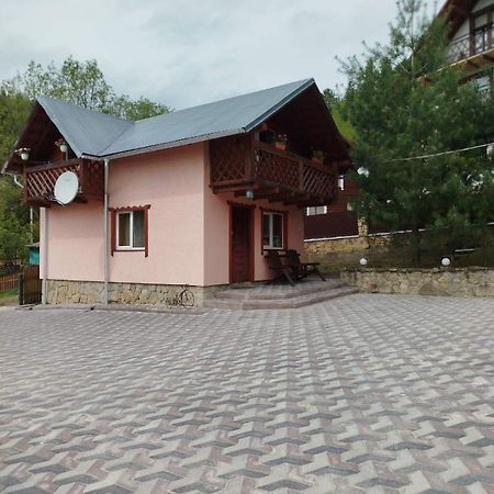 Holiday Home Melodiya Karpat Yaremche Exterior foto