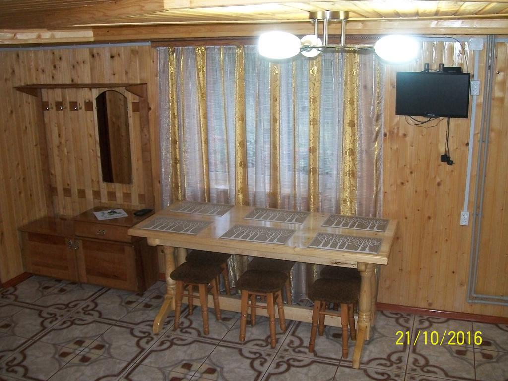 Holiday Home Melodiya Karpat Yaremche Exterior foto
